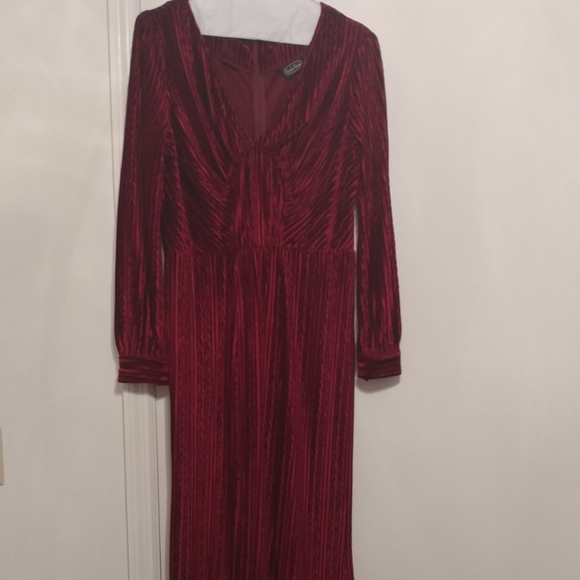 Voodoo Vixen Dresses & Skirts - Voodoo Vixen velvet maxi